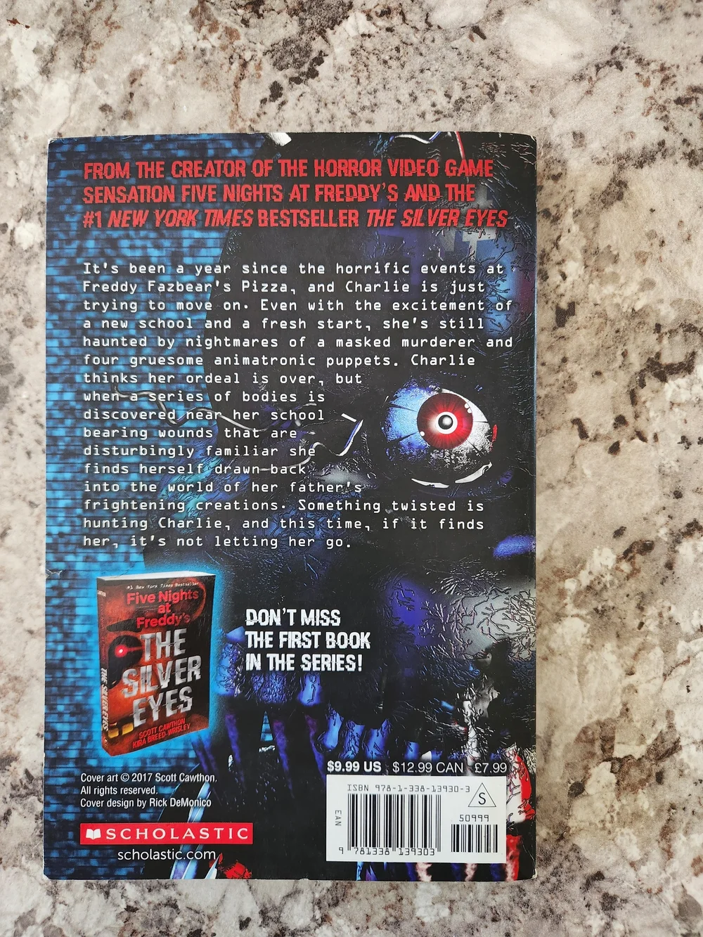 Five Nights at Freddy's: The Twisted Ones - Horror Paperback (Blue/Red)